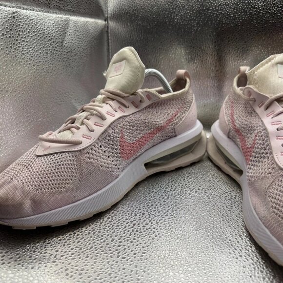 Size 10.5 Nike Air‎ Max Flyknit Racer Womens Soft Pink Athletic Shoes FJ4577-100 - Picture 4 of 11